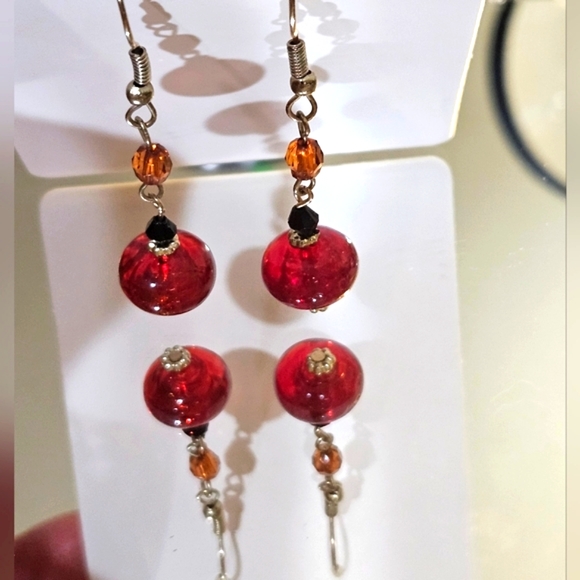 Red Lucite Crystal Dangles - Picture 4 of 4